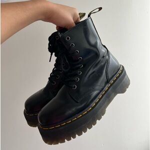 Women's size 7 Doc Martens boots